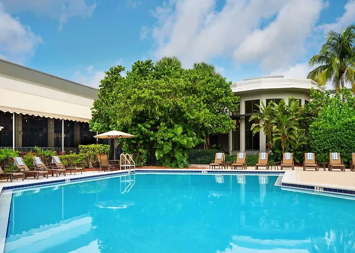 DoubleTree by Hilton Palm Beach Gardens